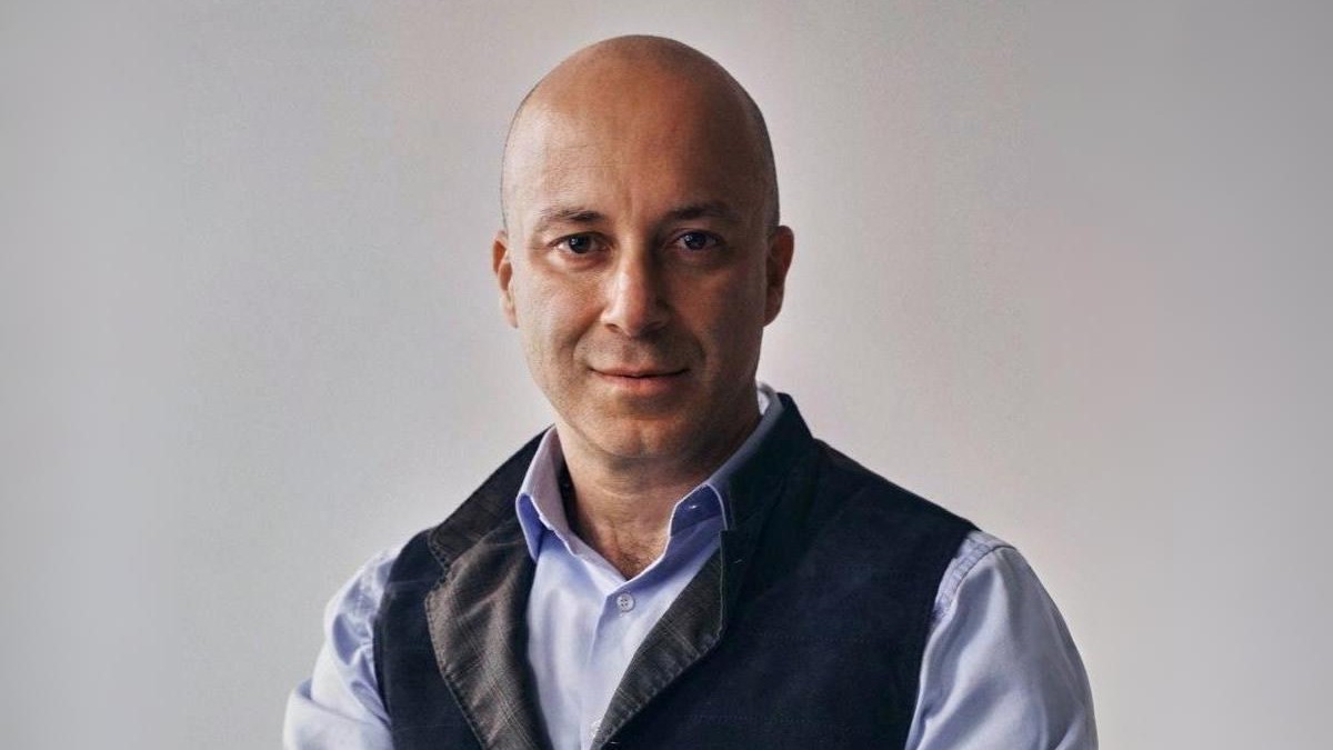 Сергей Миронов. Почему в Москве закрываются сетевые кафе?