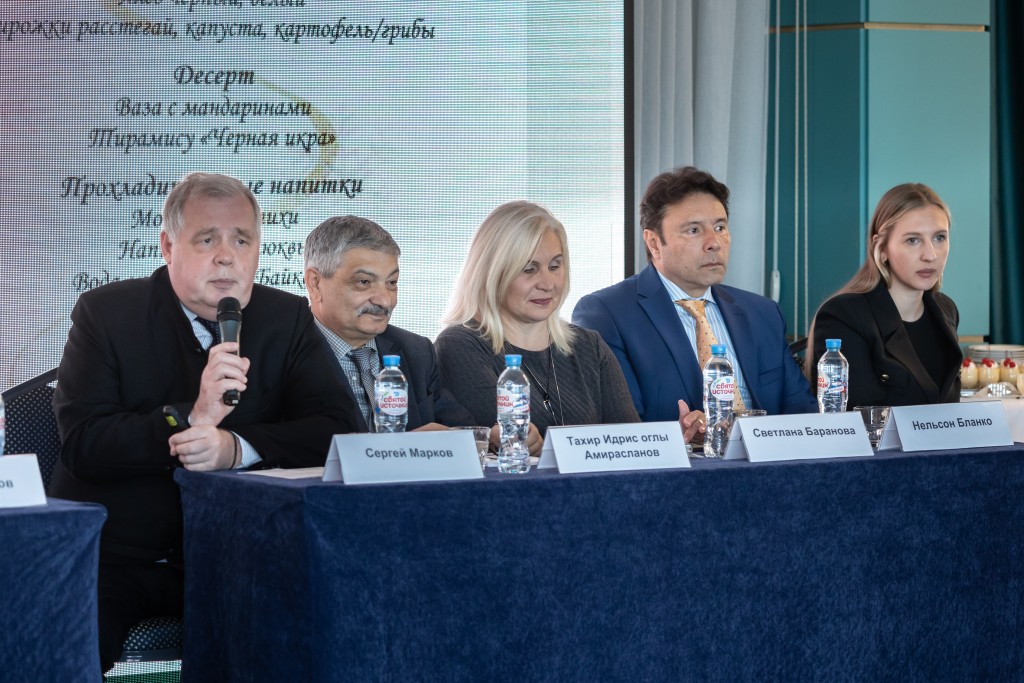 KT6A0521 А.jpg KT6A0521 А.jpg