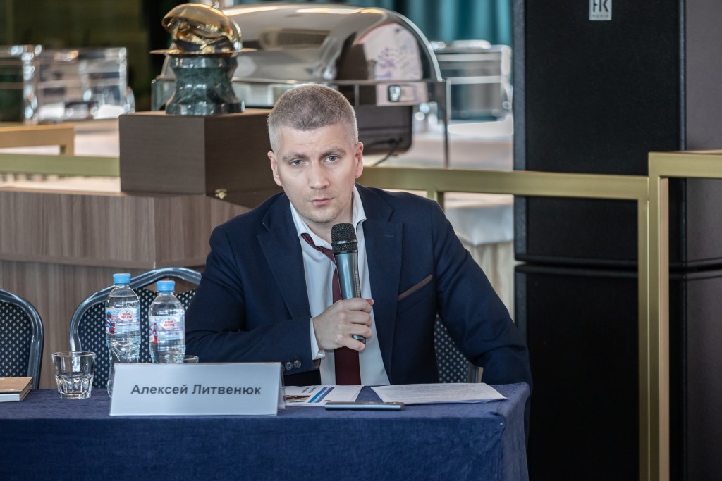 KT6A0995 А.jpg KT6A0995 А.jpg